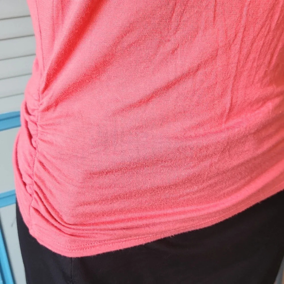 Iz byer pink tee shirt - Picture 6 of 12